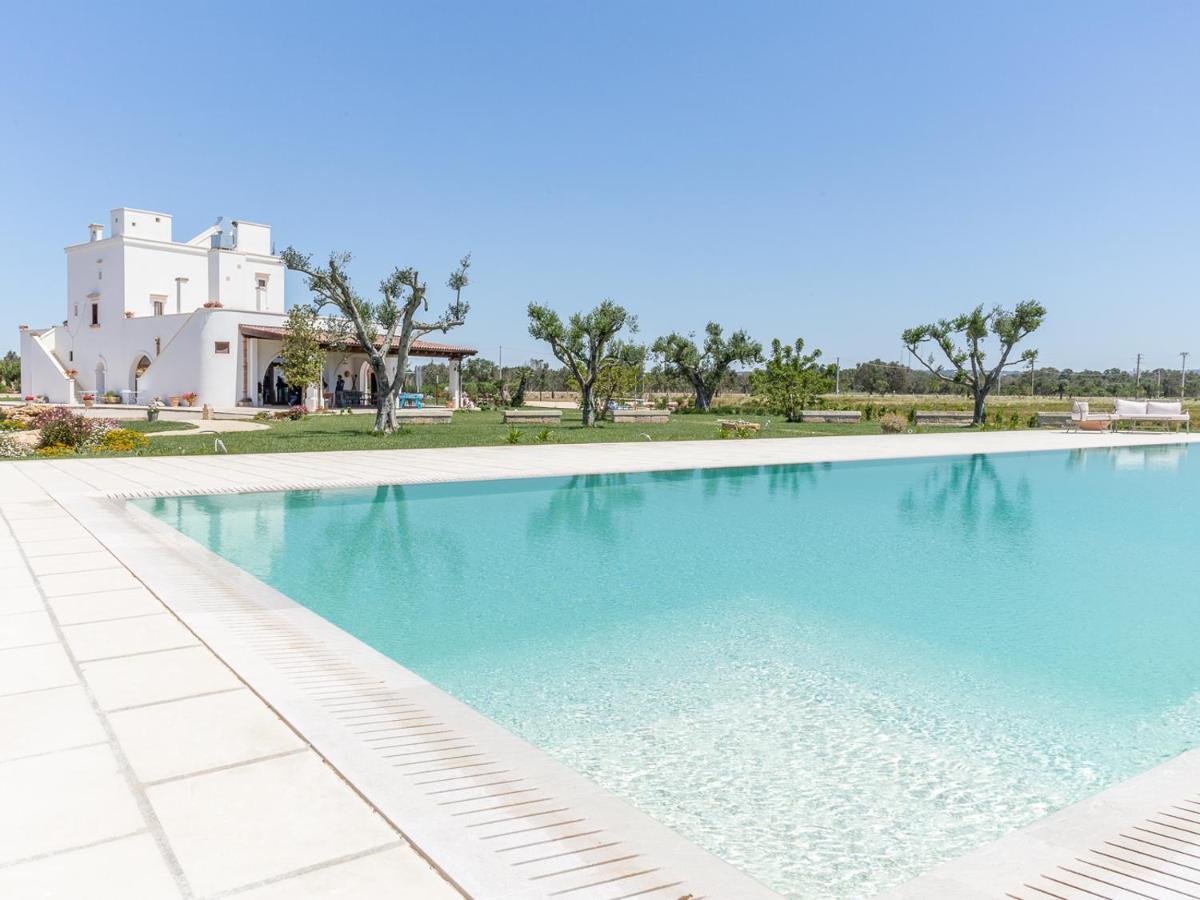 Tenutayala - Residenza Agrituristica Parabita Luaran gambar